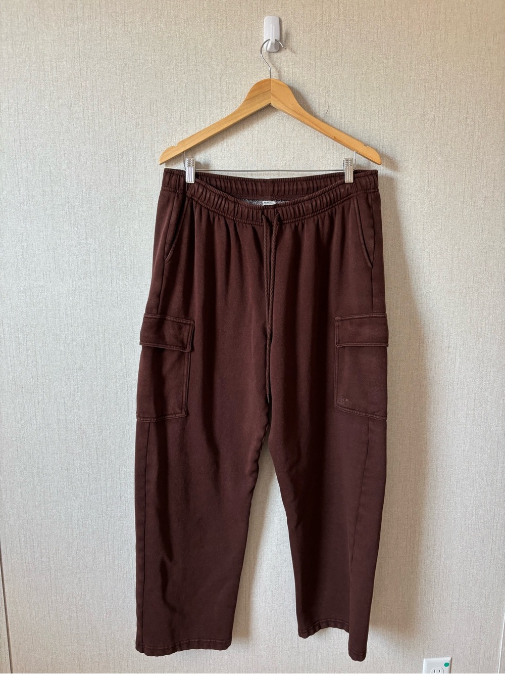 PINK Victoria's Secret Men's Cargo Pants — Chocolate Brown